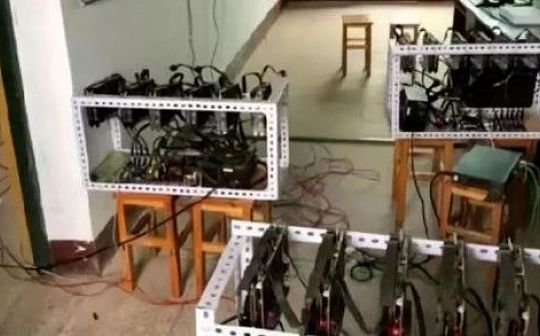 视频 | 听过坟头蹦迪 但你听过坟头挖矿吗？
