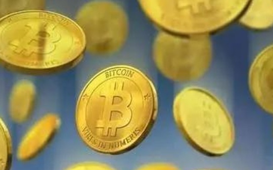 如何看待这轮比特币及主流币全线瀑布 山寨季还会来吗？