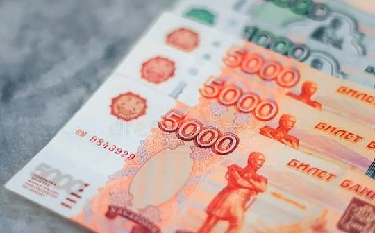 俄罗斯银行行长：数字卢布不会威胁到银行