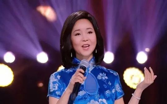 歌后邓丽君“重返”舞台 虚拟偶像还能整什么活？