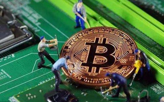 金色早报 | 比特币交易费用总额接近历史最低点但算力却持续增长
