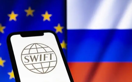 新闻周刊 | 俄罗斯为国际支付创建了一个区块链平台以取代Swift系统_比特币:以太坊硬币可以卖钱么