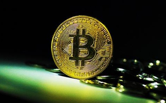 鲸鱼集群分析：比特币正处于暴风雨来临前的平静