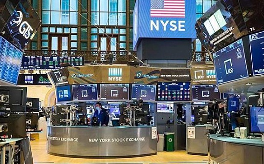 每周行业总结：Coinbase股票上市后股价震荡 以太坊网络完成柏林硬分叉升级