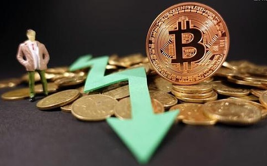 对虚拟货币打出更严监管“组合拳” 比特币价格徘徊低点