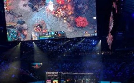 Play-to-Earn提到用注意力经济学解读游戏行业的发展
