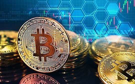 过去四年 比特币和美股存在怎样的相关性？_TIC:Multi AI