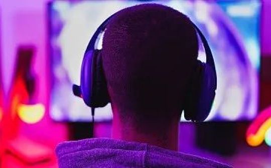 Akon 的音乐 NFT：嘻哈天王带你开启 Create to earn 新世界_NFT:CNFT