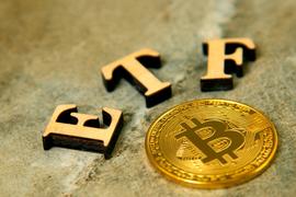 深度解析美国首支比特币期货ETF：特点、风险、影响与未来_比特币:SharesChain