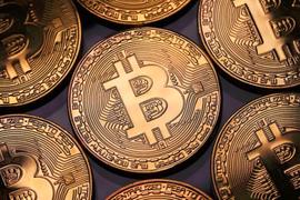 比特币会挑战美元霸权的地位吗？_BNT:加密货币