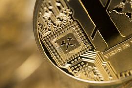 加密矿工的「惊险」八月_GAS:StingDefi