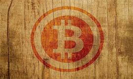 比特币再现“黄金交叉”，1万美元以下的比特币再也难见？_比特币:比特币价格行情怎么样