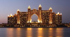 Smart Dubai（智慧迪拜）计划推行政府无纸化办公，并在未来几年落地20余项“区块链+政务”应用_区块链:ShibAI Labs