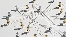 同质化通证的 NFTs 用于更加动态的治理结构_ETH:SNFTS币