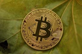 比特币已连续63天保持在1万美元上方，为历史最长_FILE:加密货币