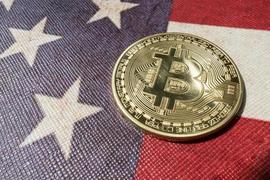 10年涨幅1000万倍一枚比特币卖到18万疯狂背后有何风险？_比特币:数字货币交易所app下载安卓