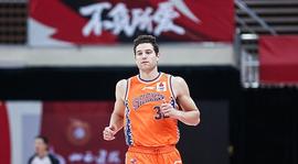 CBA：上海VS深圳 上海状态糟糕 弗雷戴特能够再演奇迹_CBA:CBA