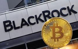 崛起社区：比特币涨破2.7万镁；贝莱德BTC现货ETF年底会过！_比特币:ANIA