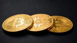 「崛起社区」比特币“难度”调整可能引发35,000美元的重新测试_BTC:YF Moonshot