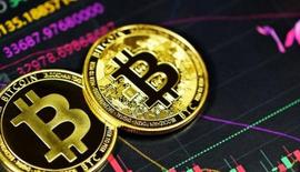 「崛起社区」$BTC：加密货币分析师指出比特币的“最重要支撑位”_马斯克:binance