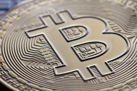 半小时比特币全网总计爆仓2530.18万美元，比特币离一万更远了_比特币:XBTC21价格