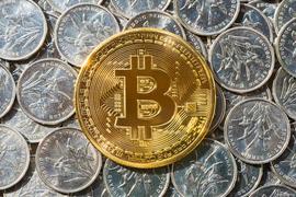 比特币是什么？5分钟了解比特币的基础知识_DEF:EOS