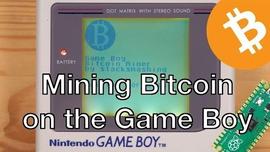 残暴！国外小伙用Game Boy掌机挖矿比特币，挖一枚要百万年！_AME:LOCGame