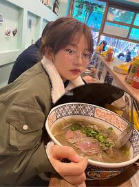 鸡汤面粉店，用的真材实料，但却总是没有生意？_: