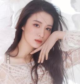 前男友混成一流影帝，粉丝挖出我是女友，他大方回应：未婚妻_DAN:Wonderman Nation
