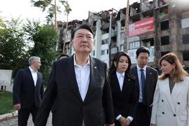 尹锡悦突访乌克兰，夫人抢风头_300:狗狗币能涨到300美元吗