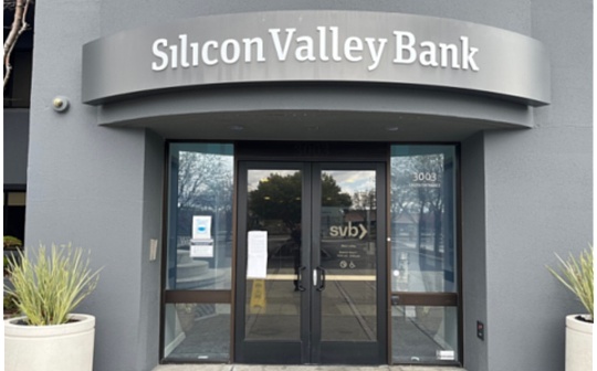 金色观察 | 硅谷银行挤兑、美联储救市36小时历程_USD:Circuits of Value